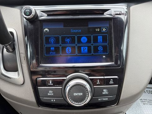 Used 2015 Honda Odyssey EX image 21