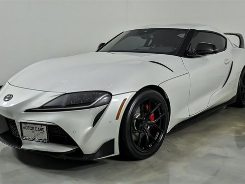 Used 2020 Toyota Supra Premium w/ Driver Assist Package RWD image 5