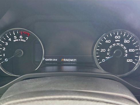 Used 2016 Ford F150 Lariat AWD/4WD image 10