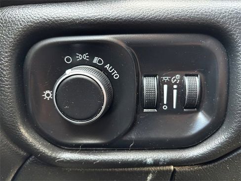 Used 2019 RAM 4500 Tradesman image 20