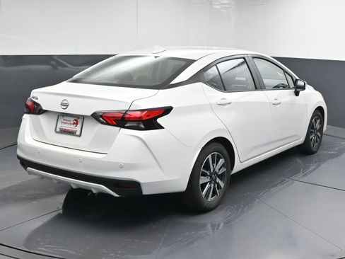 Used 2025 Nissan Versa SV w/ Trunk Package FWD image 7