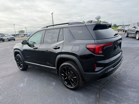 Used 2025 GMC Terrain Elevation w/ Black Edition AWD/4WD image 5