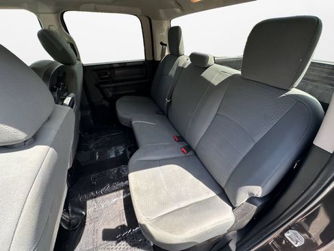 Used 2016 RAM 1500 Express AWD/4WD image 13