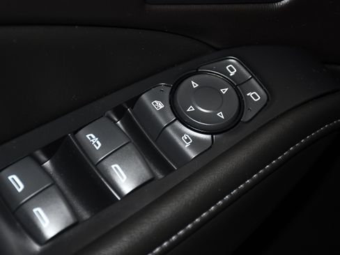 Used 2021 Buick Enclave Avenir w/ Avenir Technology Package AWD/4WD image 34