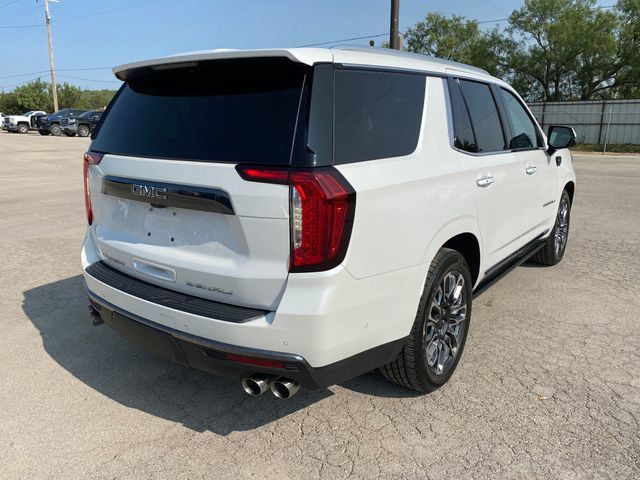 Used 2023 GMC Yukon Denali Ultimate AWD/4WD image 6