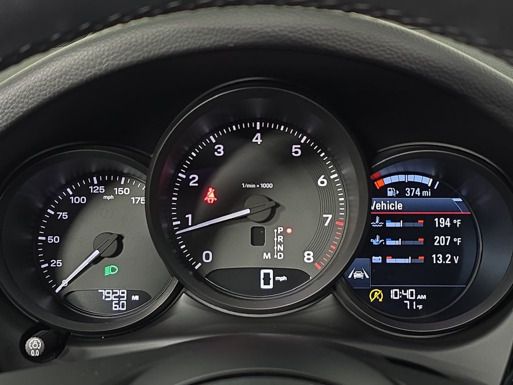 Certified 2026 Porsche Macan AWD/4WD image 15