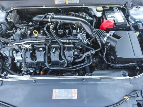 Certified 2020 Ford Fusion Titanium FWD image 30