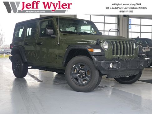 Used 2022 Jeep Wrangler Unlimited Sport image 1