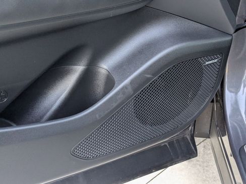 Certified 2025 Hyundai Tucson Limited image 16