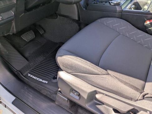 New 2025 Toyota Tacoma SR5 image 4