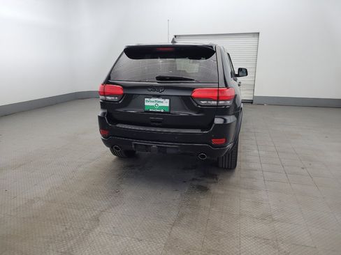 Used 2015 Jeep Grand Cherokee Altitude image 7