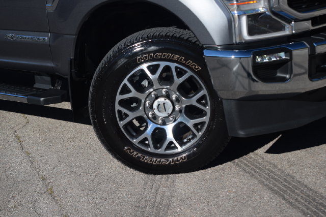 Used 2021 Ford F250 Lariat w/ Lariat Ultimate Package AWD/4WD image 30
