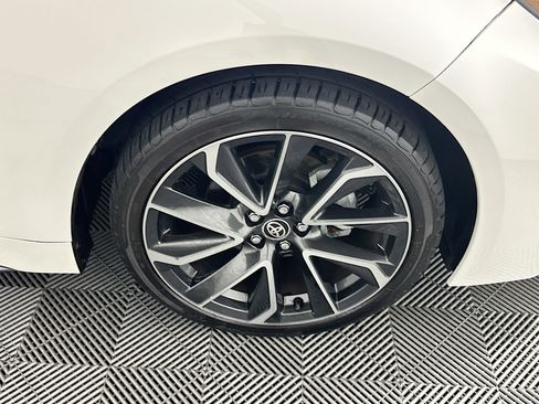 Used 2022 Toyota Corolla SE FWD image 11