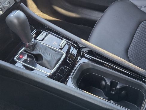 New 2026 Jeep Compass Latitude image 19