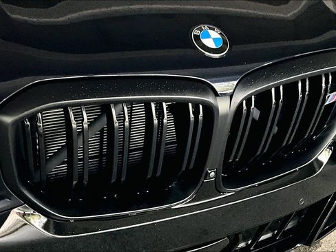 Used 2025 BMW X5 M60i w/ Executive Package image 29