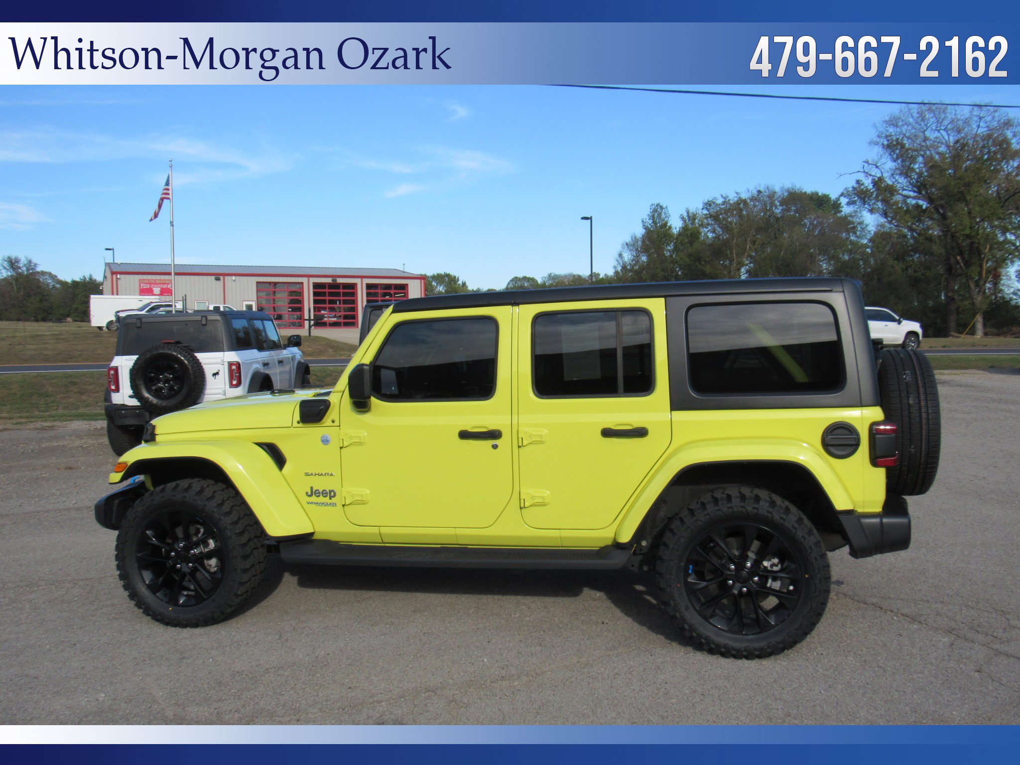 Used 2022 Jeep Wrangler Unlimited Sahara w/ Cold Weather Group AWD/4WD image 7