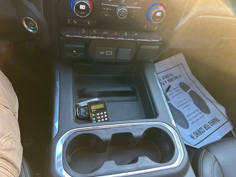 Used 2020 Chevrolet Silverado 1500 RST image 30