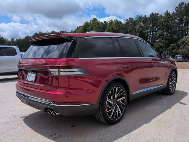 Used 2025 Lincoln Aviator Reserve w/ Equipment Group 201A AWD/4WD image 4