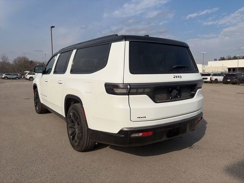 New 2026 Jeep Grand Wagoneer L Summit w/ Premium Group III AWD/4WD image 9