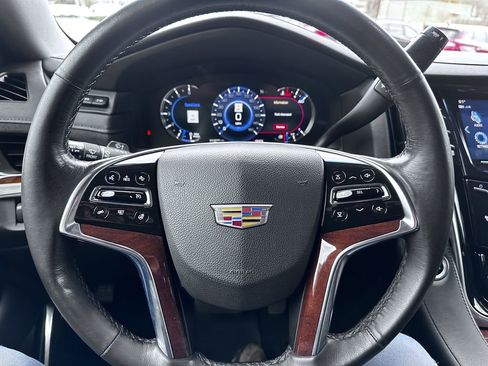 Used 2020 Cadillac Escalade Luxury image 21