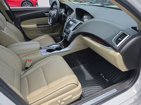 Used 2018 Acura TLX V6 w/ Technology Package FWD image 34