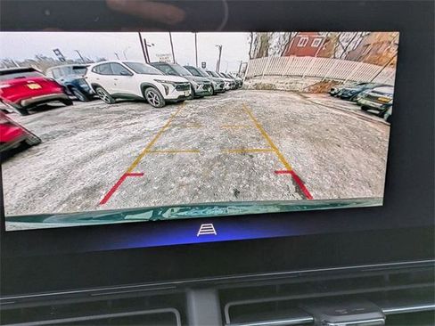 New 2026 Chevrolet Trax LT w/ Driver Confidence Package image 18