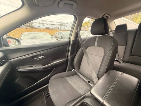 Used 2021 Nissan Sentra SV FWD image 21