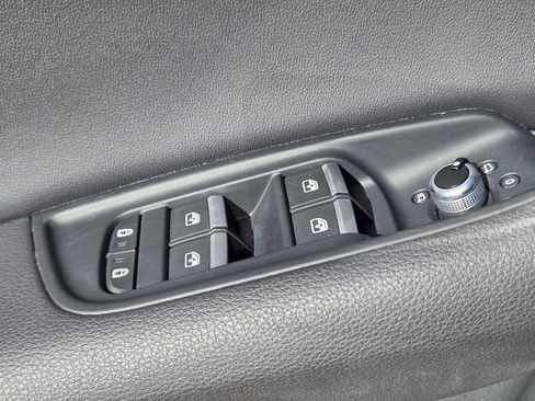 Certified 2023 Audi Q7 2.0T Premium w/ Convenience Package image 27