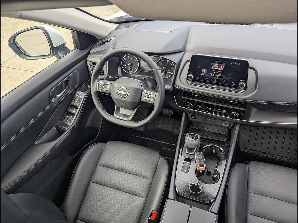 Used 2026 Nissan Rogue SV w/ SV Premium Package AWD/4WD image 26