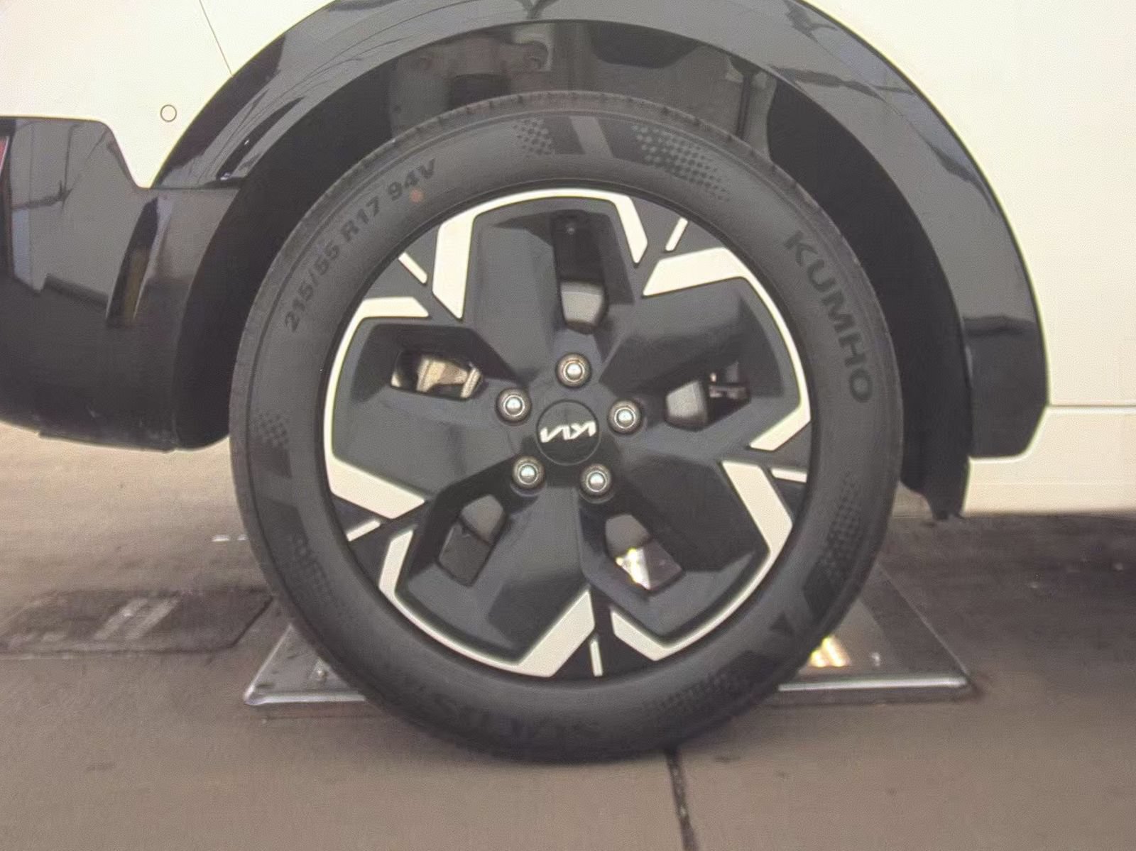 Used 2023 Kia Niro Wave FWD image 21