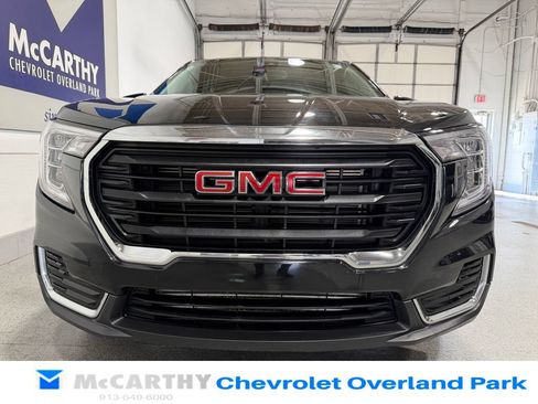 Used 2022 GMC Terrain SLE AWD/4WD image 10