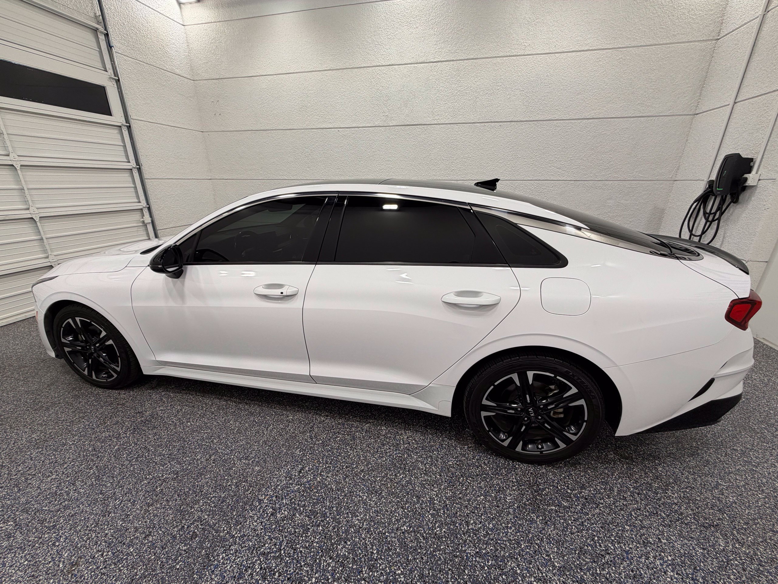 Used 2021 Kia K5 GT-Line w/ GT-Line FWD Premium Package image 3