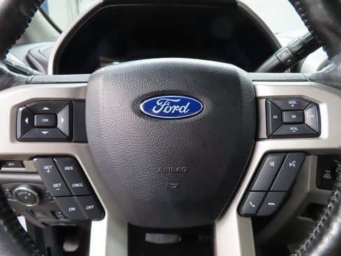 Used 2020 Ford F250 Lariat w/ Lariat Ultimate Package image 53