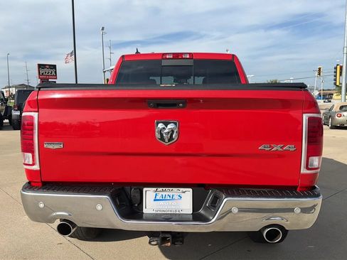 Used 2017 RAM 1500 Laramie AWD/4WD image 18