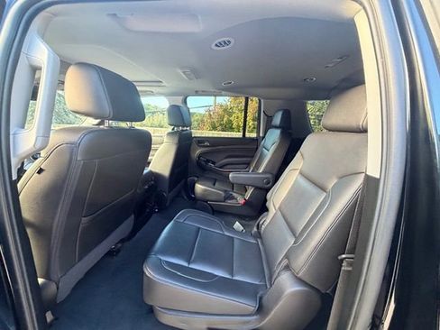 Used 2020 GMC Yukon XL SLT image 21