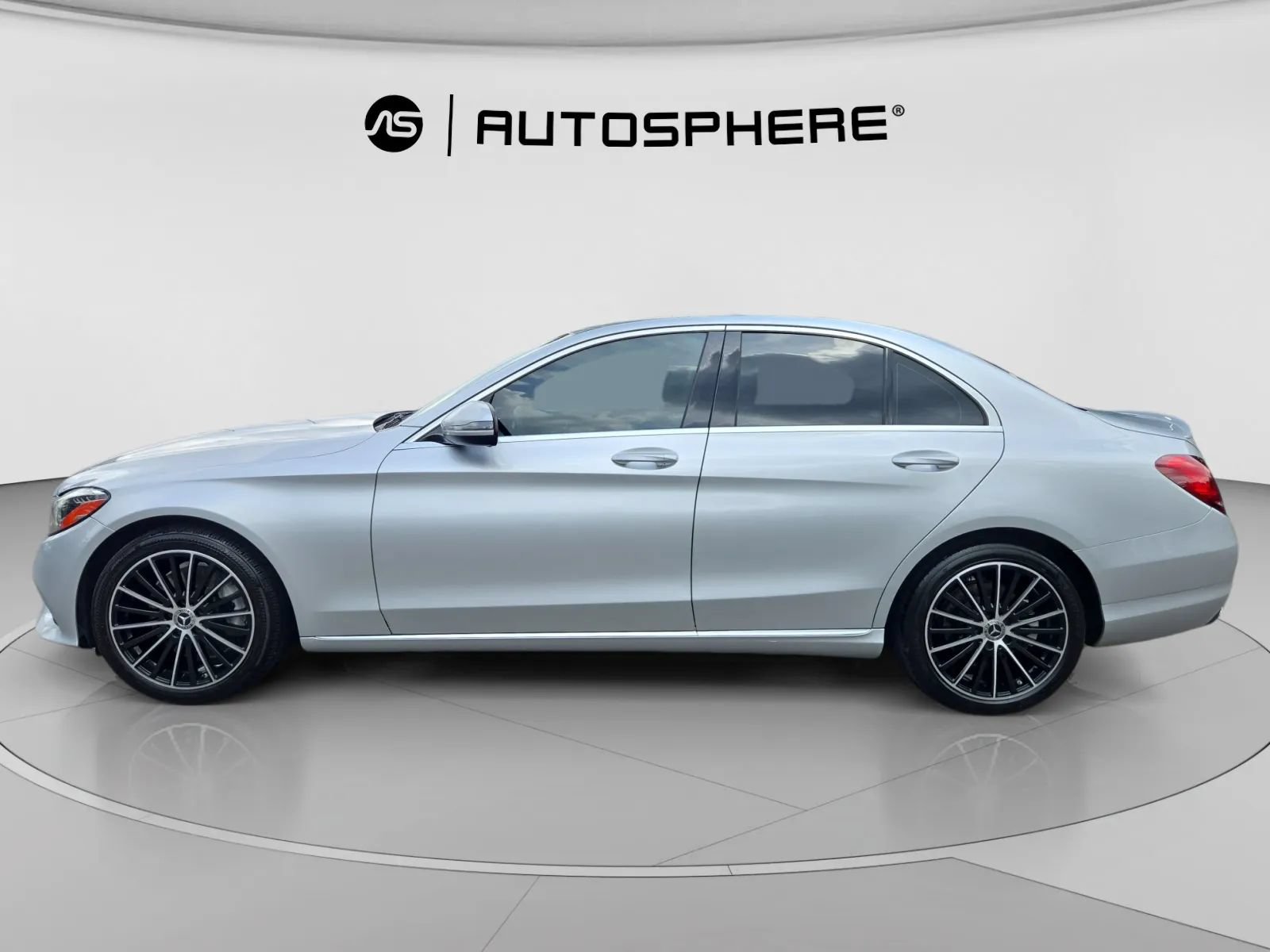 Used 2019 Mercedes-Benz C 300 Sedan image 4
