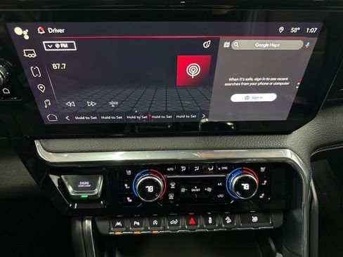 Used 2024 GMC Sierra 1500 Denali w/ Technology Package image 29