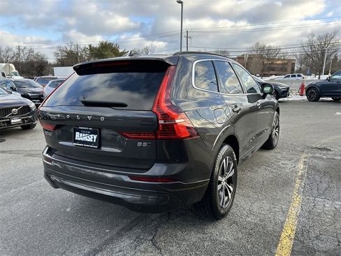 Certified 2023 Volvo XC60 B5 Core w/ Climate Package image 8
