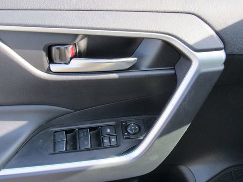 Used 2024 Toyota RAV4 SE AWD/4WD image 21
