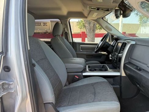Used 2017 RAM 1500 Lone Star RWD image 27