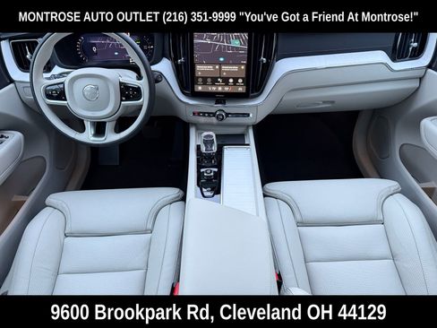New 2026 Volvo XC60 B5 Ultra w/ Protection Package Premier image 18