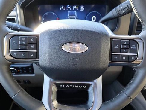 Used 2026 Ford F450 Platinum w/ Platinum Plus Package image 17