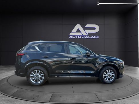 Used 2025 MAZDA CX-5 AWD 2.5 S w/ Select Package image 8