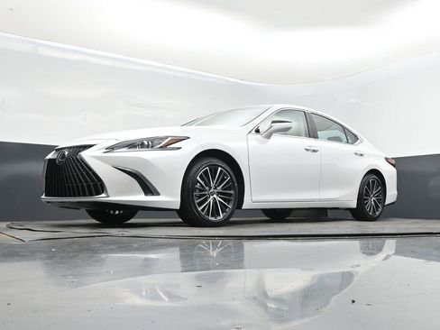 New 2025 Lexus ES 350 w/ Premium Package image 38