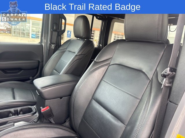Used 2021 Jeep Wrangler Unlimited Sahara AWD/4WD image 28