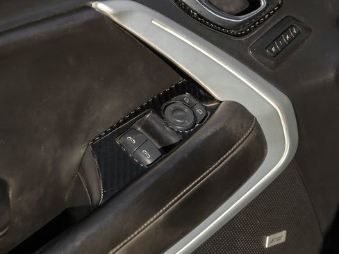 Used 2016 Chevrolet Camaro SS image 43