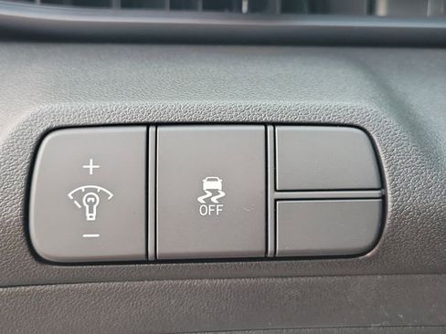 New 2026 Hyundai Elantra SEL Sport FWD image 16