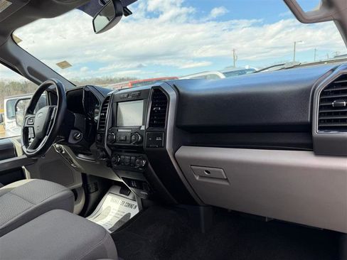 Used 2018 Ford F150 XLT w/ Equipment Group 302A Luxury image 13