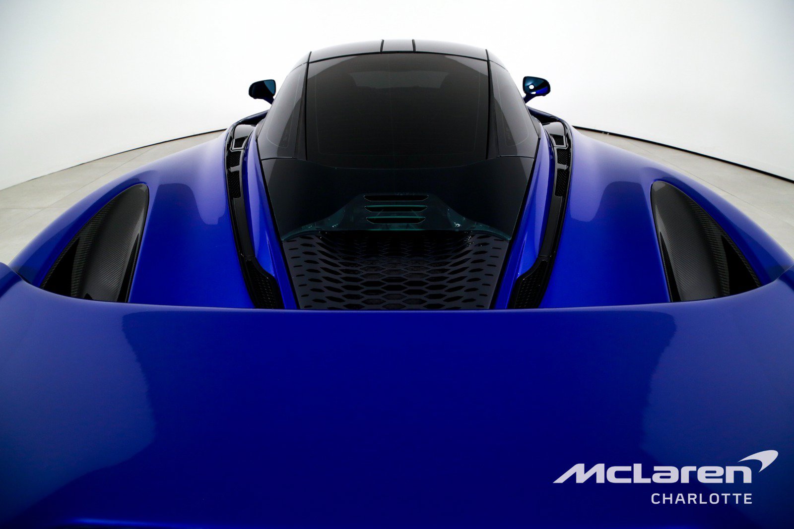 Used 2025 McLaren 750S RWD image 23