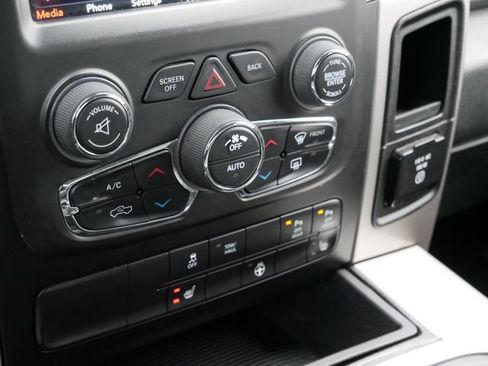 Used 2018 RAM 1500 Big Horn AWD/4WD image 21